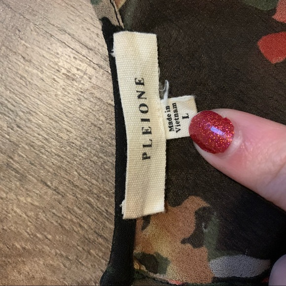 Pleione floral long sleeve blouse - Picture 3 of 10